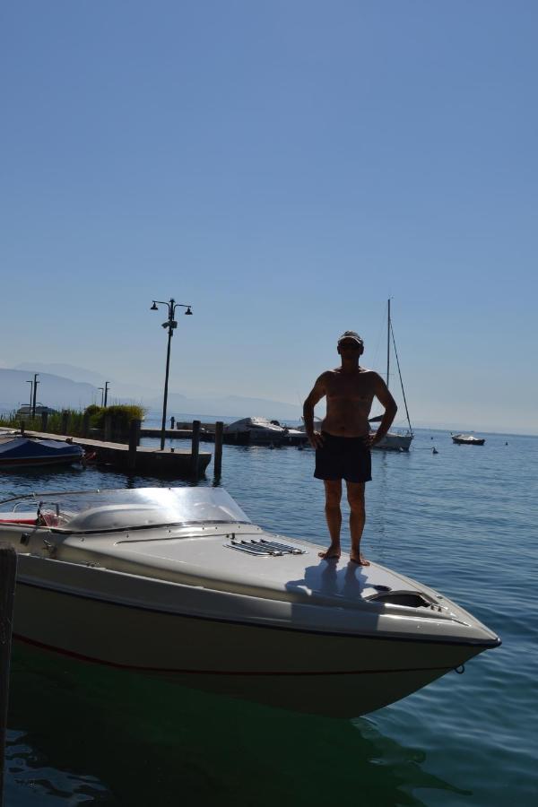 Villa Josephine San Felice del Benaco Bagian luar foto