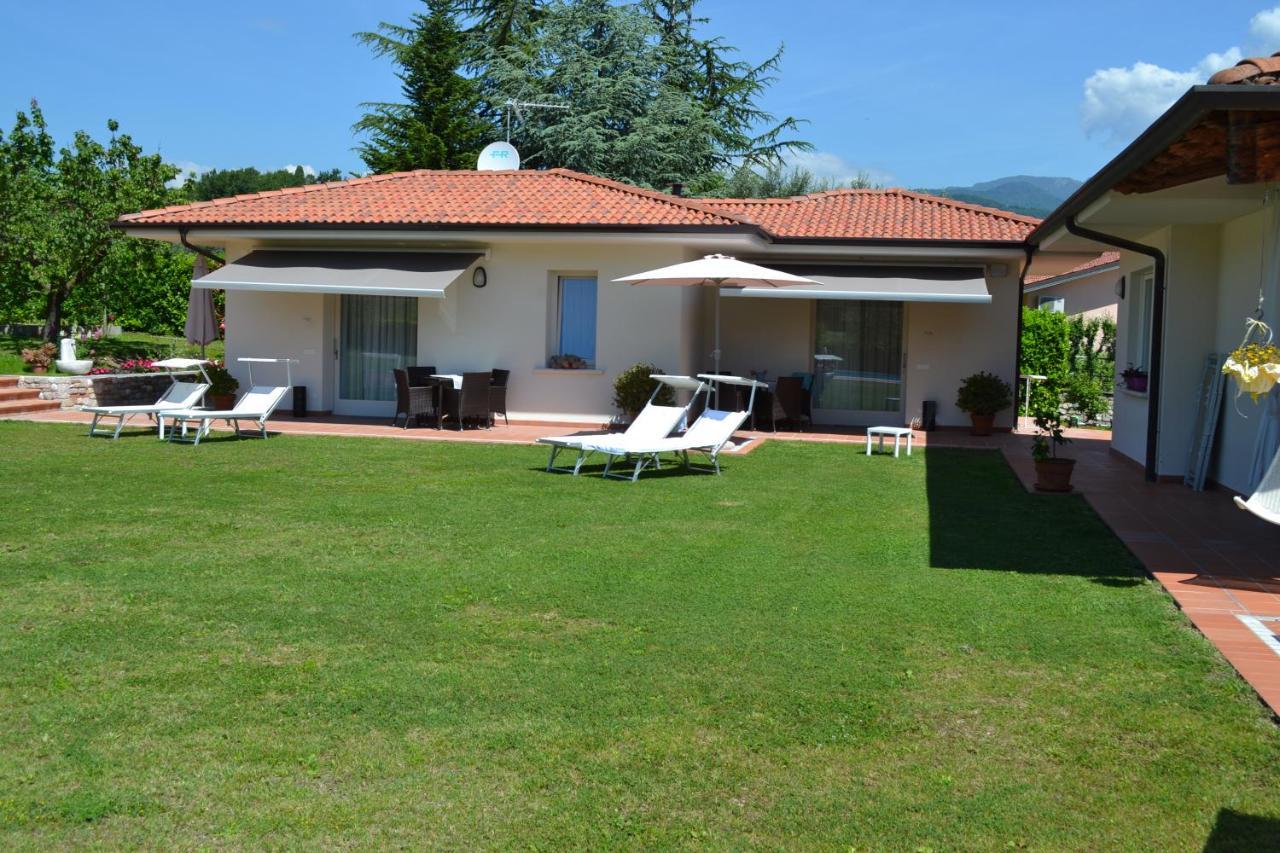 Villa Josephine San Felice del Benaco Bagian luar foto